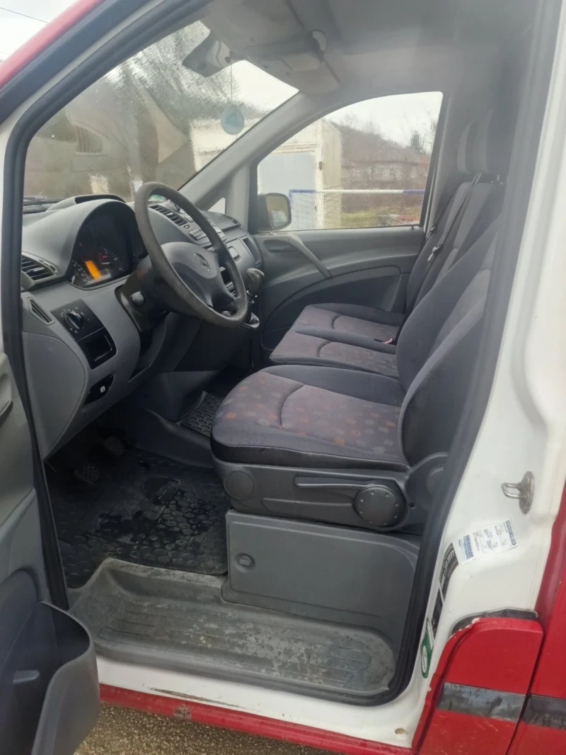 Mercedes-Benz Vito 2.2 CDI, снимка 6 - Бусове и автобуси - 53415135