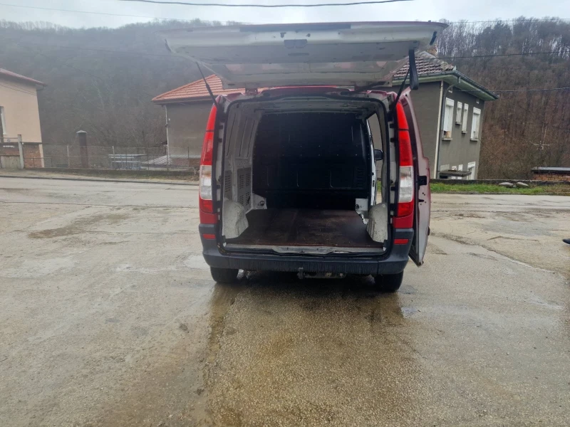 Mercedes-Benz Vito 2.2 CDI, снимка 10 - Бусове и автобуси - 53415135