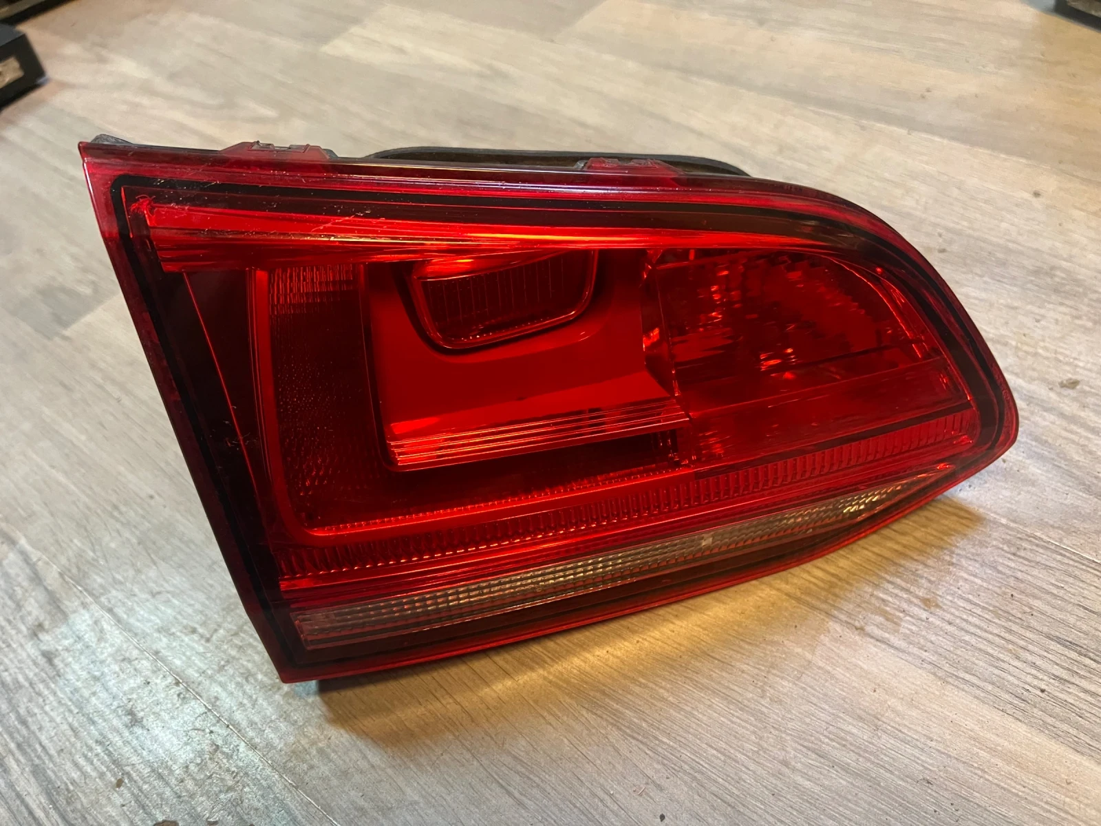 5G9.945.093.D    VW GOLF 7   5G9945093D | Mobile.bg   1