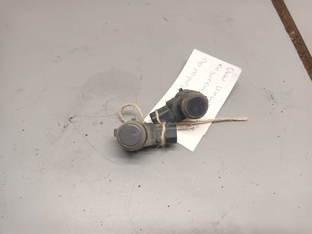 датчик парктроник преден Опел Инсигния 2.0д (кз)