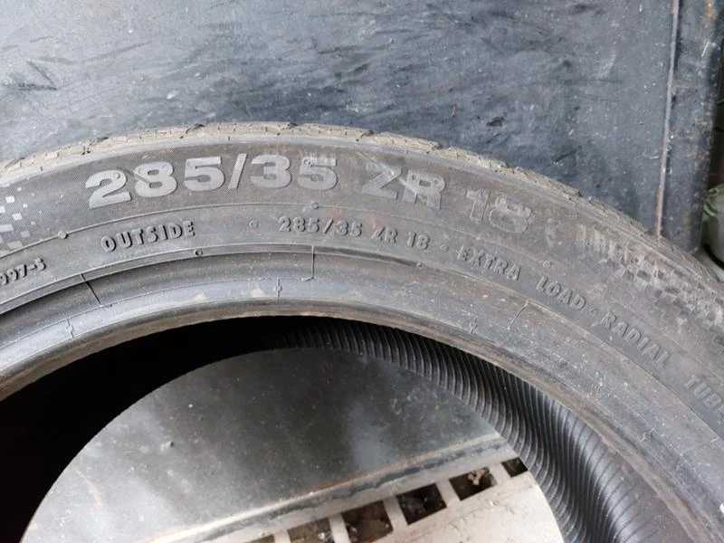 Гуми Летни 285/35R18, снимка 7 - Гуми и джанти - 36675071