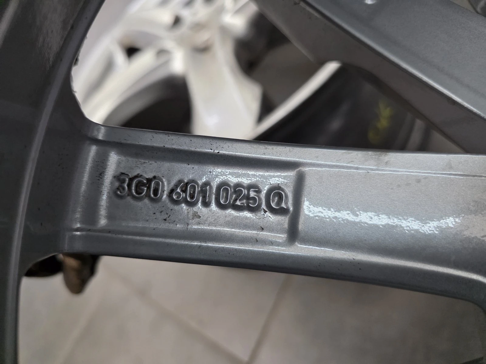 Джанти за VW, снимка 10 - Гуми и джанти - 56735115