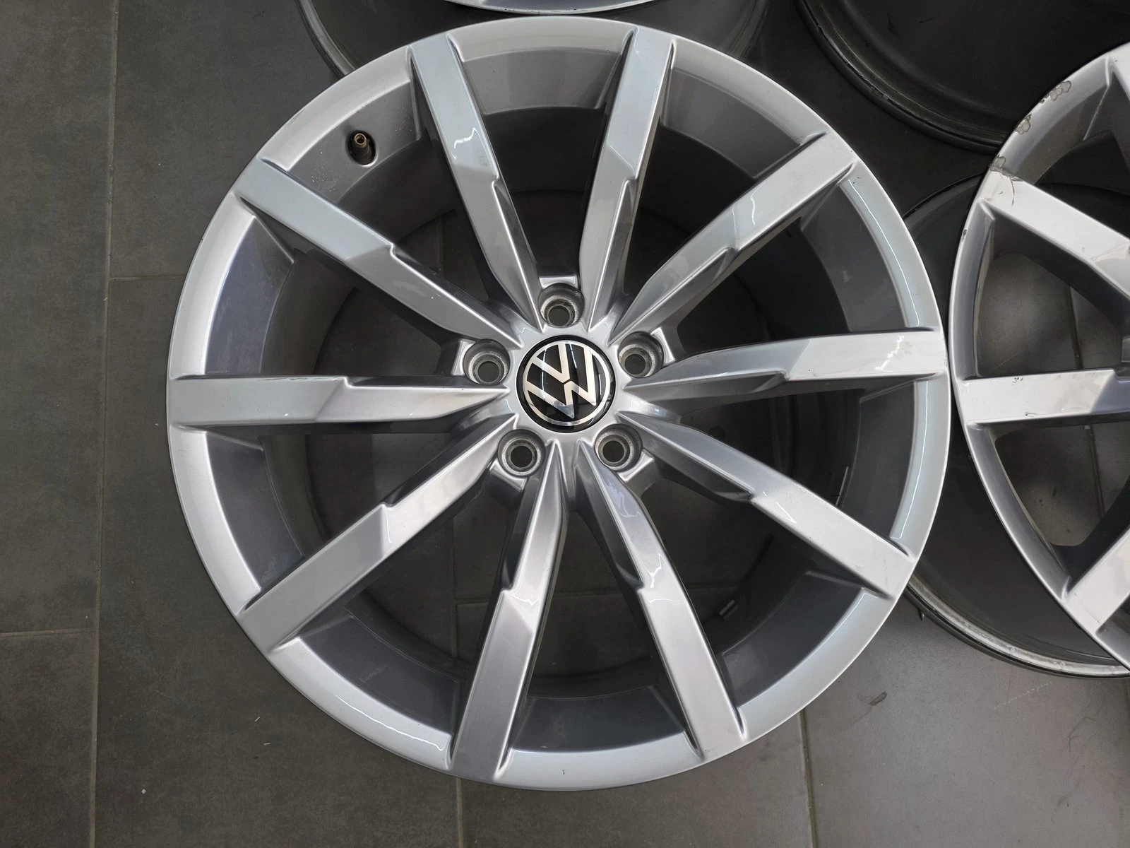 Джанти за VW, снимка 7 - Гуми и джанти - 56735115