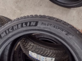 Гуми Зимни 235/50R18, снимка 9 - Гуми и джанти - 46786729