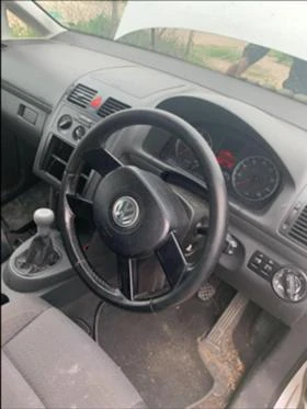VW Touran 1,9 AVQ 101k НА ЧАСТИ, снимка 7