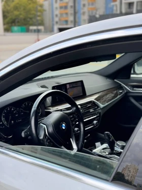BMW 530 xDrive SportLine, снимка 6