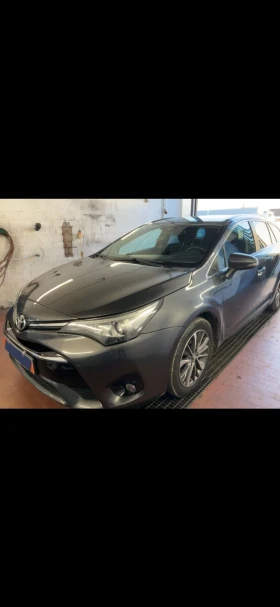 Toyota Avensis, снимка 1