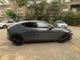 Mazda 3 Skyactiv X, снимка 3