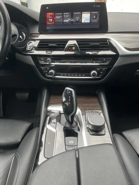 BMW 530 xDrive SportLine, снимка 11