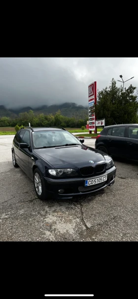     BMW 320   