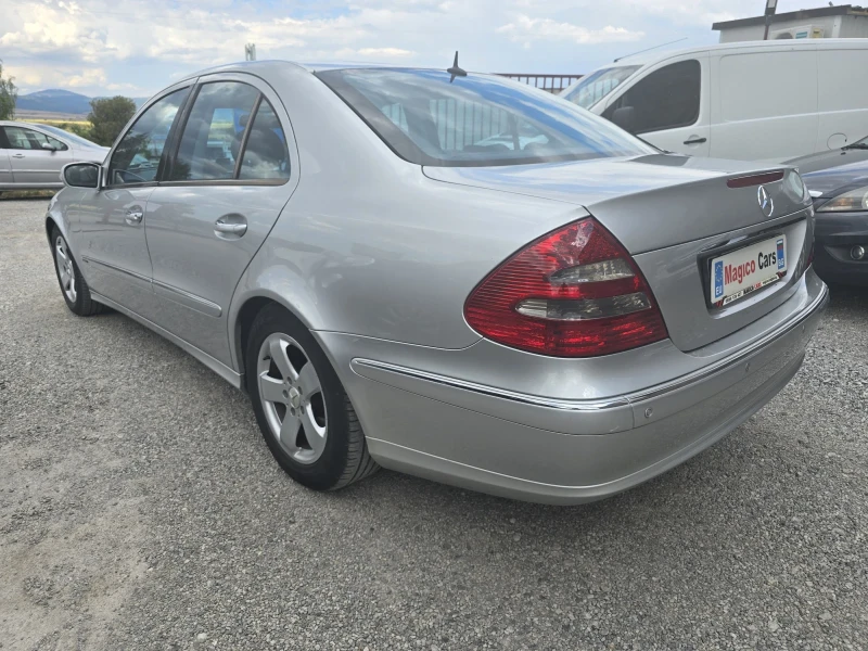 Mercedes-Benz E 270 CDI, снимка 5 - Автомобили и джипове - 46857793