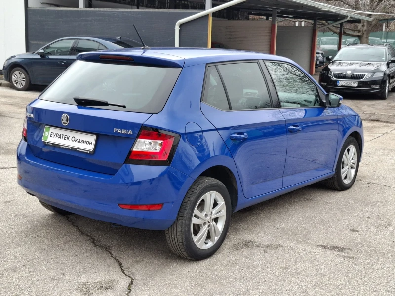 Skoda Fabia 1.0 TSI, снимка 5 - Автомобили и джипове - 48237289