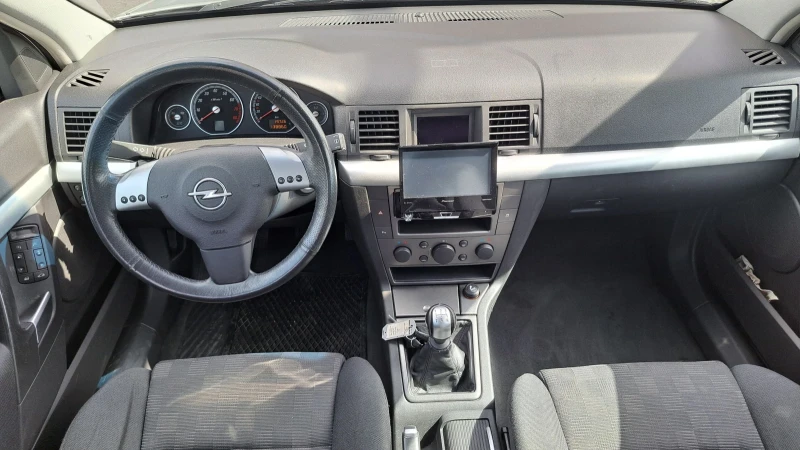 Opel Vectra 3.2 GTC, снимка 15 - Автомобили и джипове - 48613071