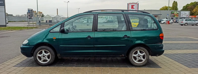 VW Sharan, снимка 4 - Автомобили и джипове - 49533700