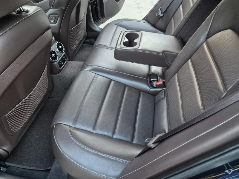 Kia Stinger 3.3 Turbo AWD GT Панорама - Наличен в БГ, снимка 6 - Автомобили и джипове - 52282120