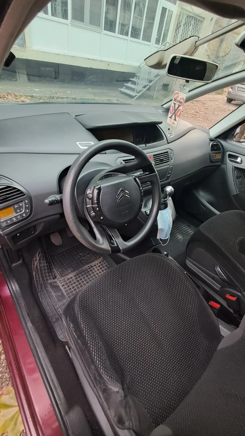 Citroen C4 Picasso 1.8 газ бензин, снимка 6 - Автомобили и джипове - 52495096