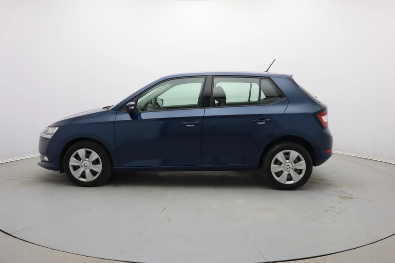 Skoda Fabia 1.0, снимка 8 - Автомобили и джипове - 52640882