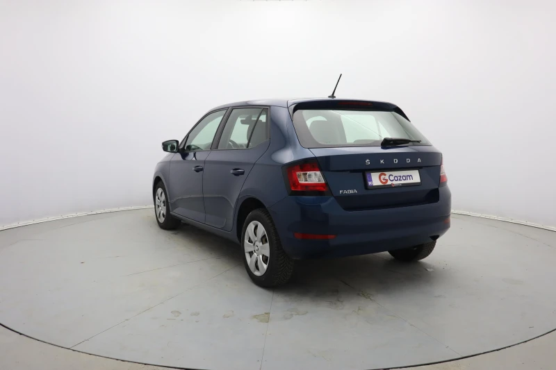 Skoda Fabia 1.0, снимка 4 - Автомобили и джипове - 52640882