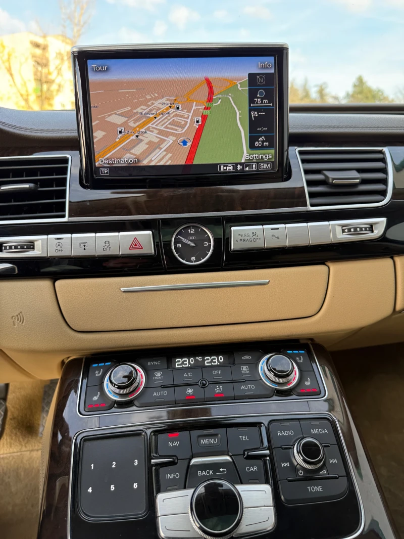 Audi A8 * 4.2TDI* V8* ОБДУХВАНЕ* MATRIX* СЕРВИЗНА ИСТОРИЯ*, снимка 8 - Автомобили и джипове - 52849787