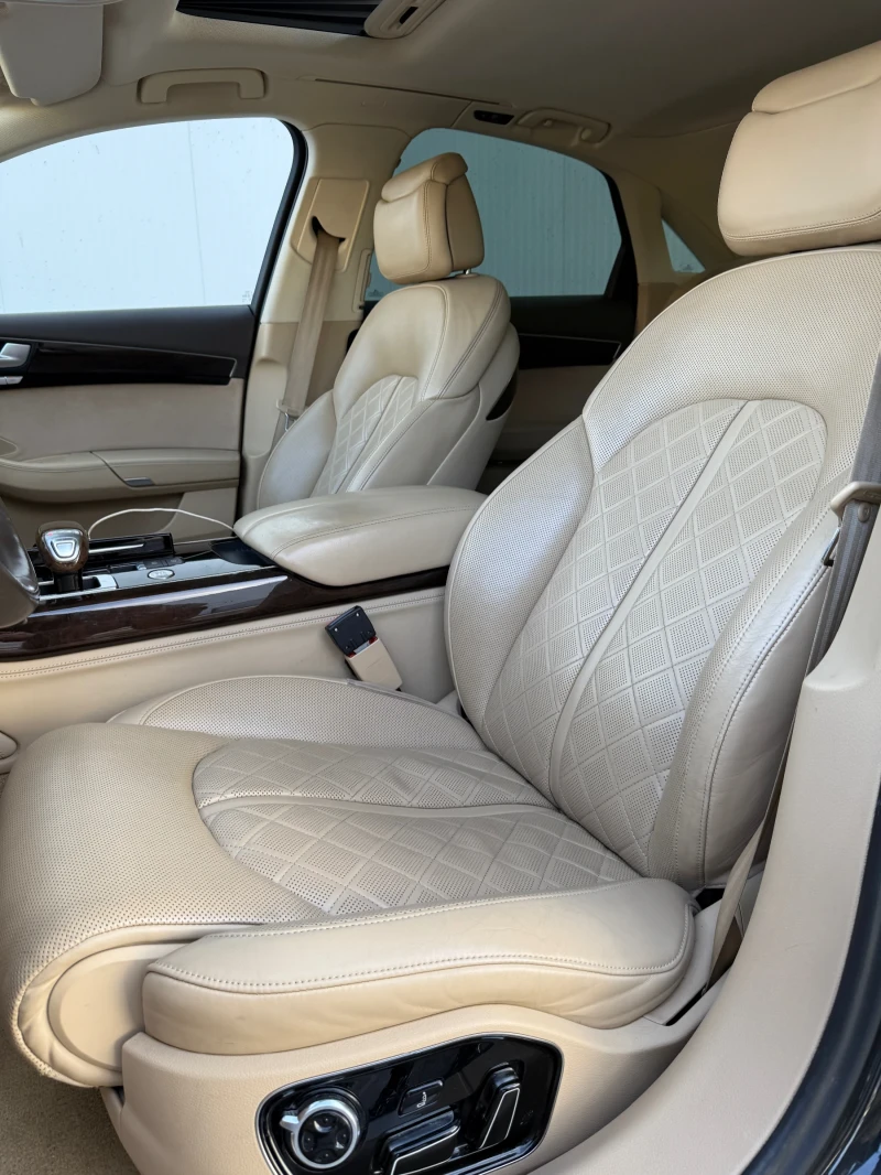 Audi A8 * 4.2TDI* V8* ОБДУХВАНЕ* MATRIX* СЕРВИЗНА ИСТОРИЯ*, снимка 10 - Автомобили и джипове - 52849787