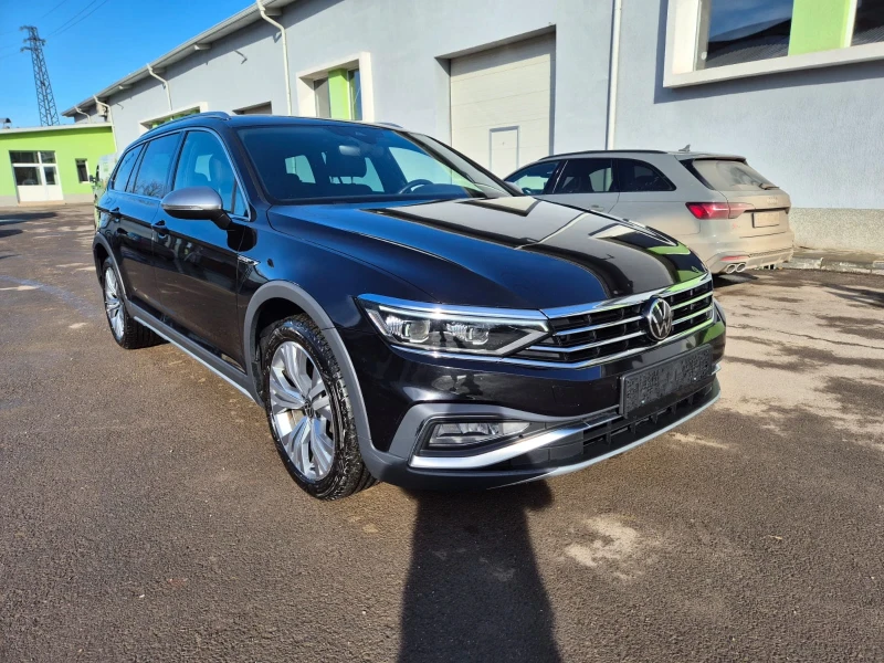 VW Passat IQ Light, Digital, Distronic, Камера, Обслужен, снимка 2 - Автомобили и джипове - 53124243