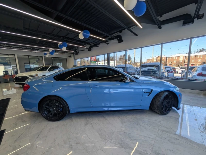 BMW M4 CARFAX, снимка 3 - Автомобили и джипове - 53302544