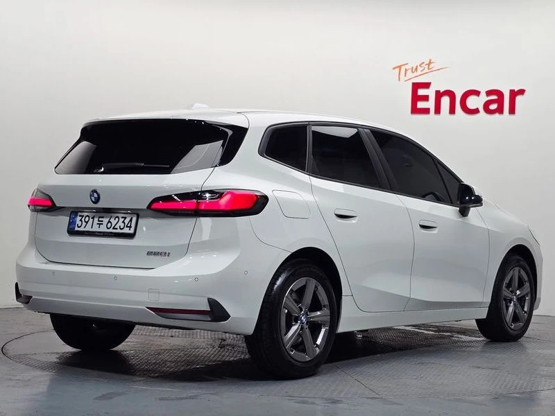 BMW 2 Active Tourer Active Tourer 220I Advantage, снимка 2 - Автомобили и джипове - 55963217