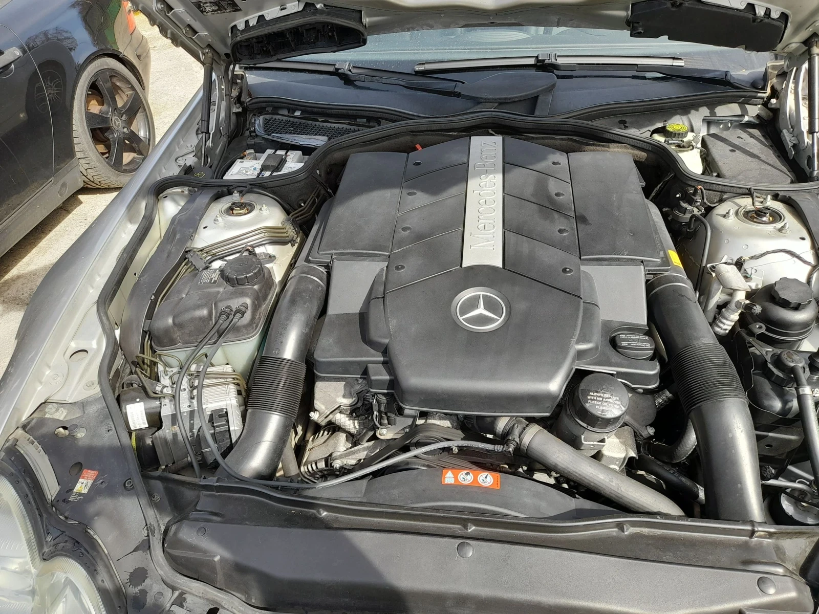 Mercedes-Benz SL 500  - изображение 4