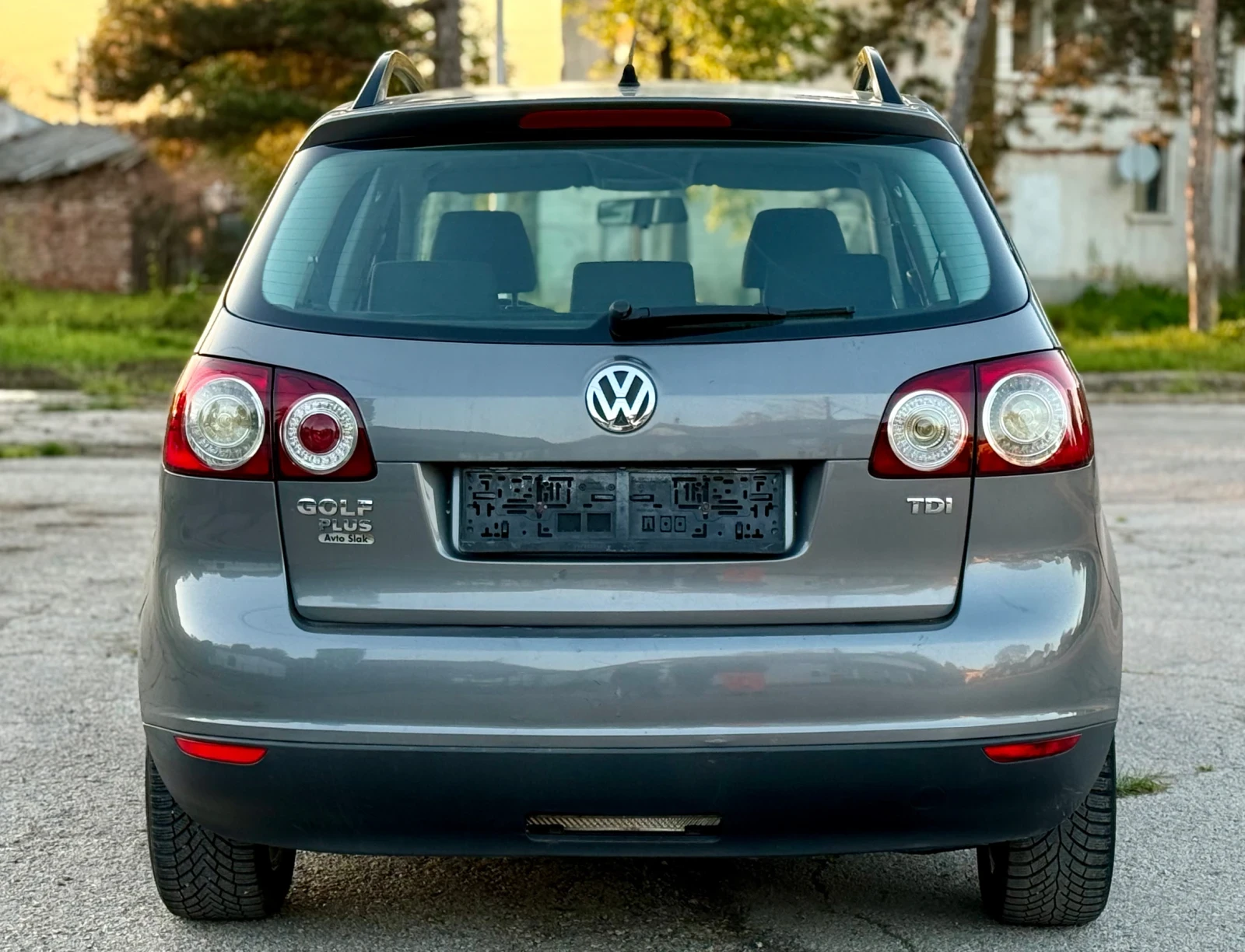 VW Golf Plus 1.9* KLIMATRONIK*  - изображение 5