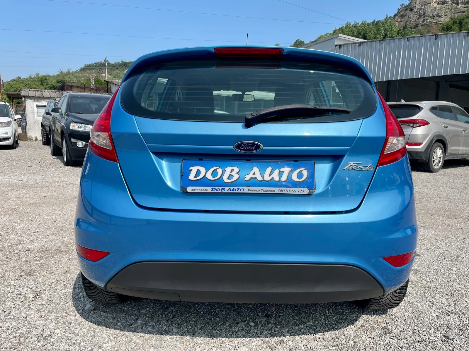 Ford Fiesta 1.2i-82к.с - изображение 4