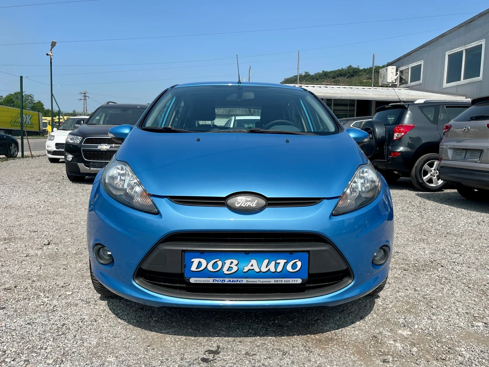 Ford Fiesta 1.2i-82к.с - изображение 8