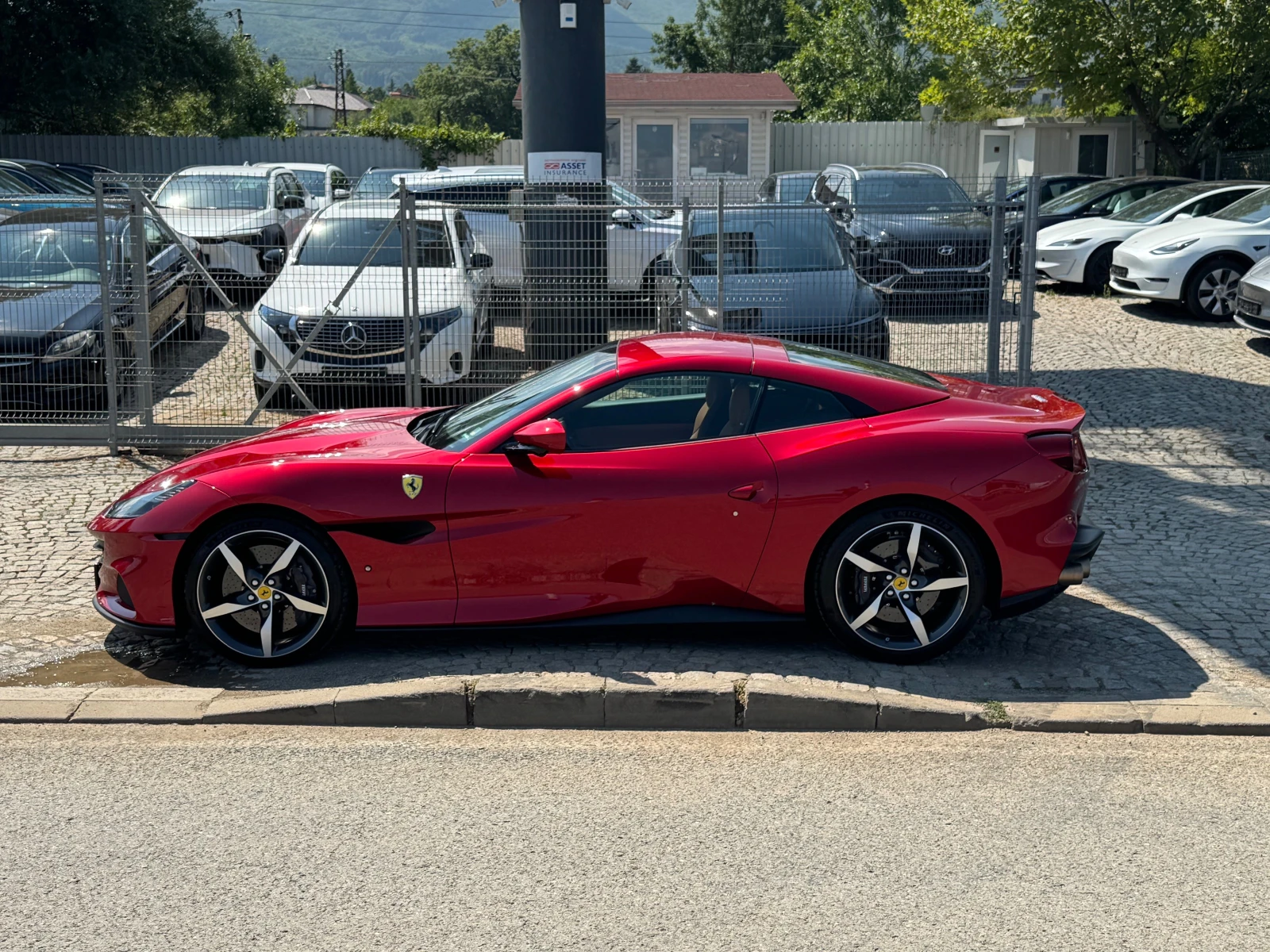Ferrari Portofino M* Carbon* LEDS* Ventilation* PassengerDisplay - изображение 5