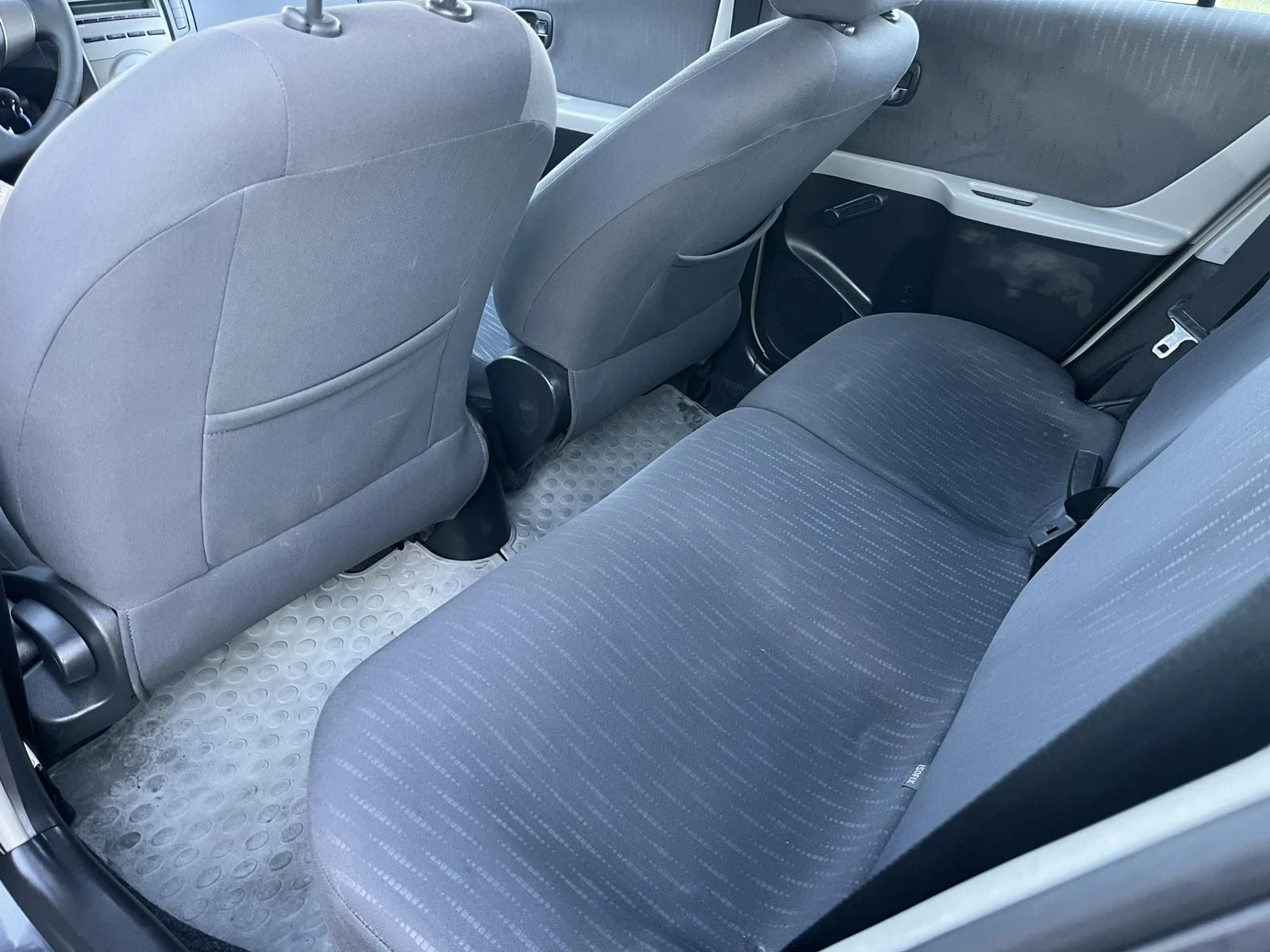 Toyota Yaris | Mobile.bg   4