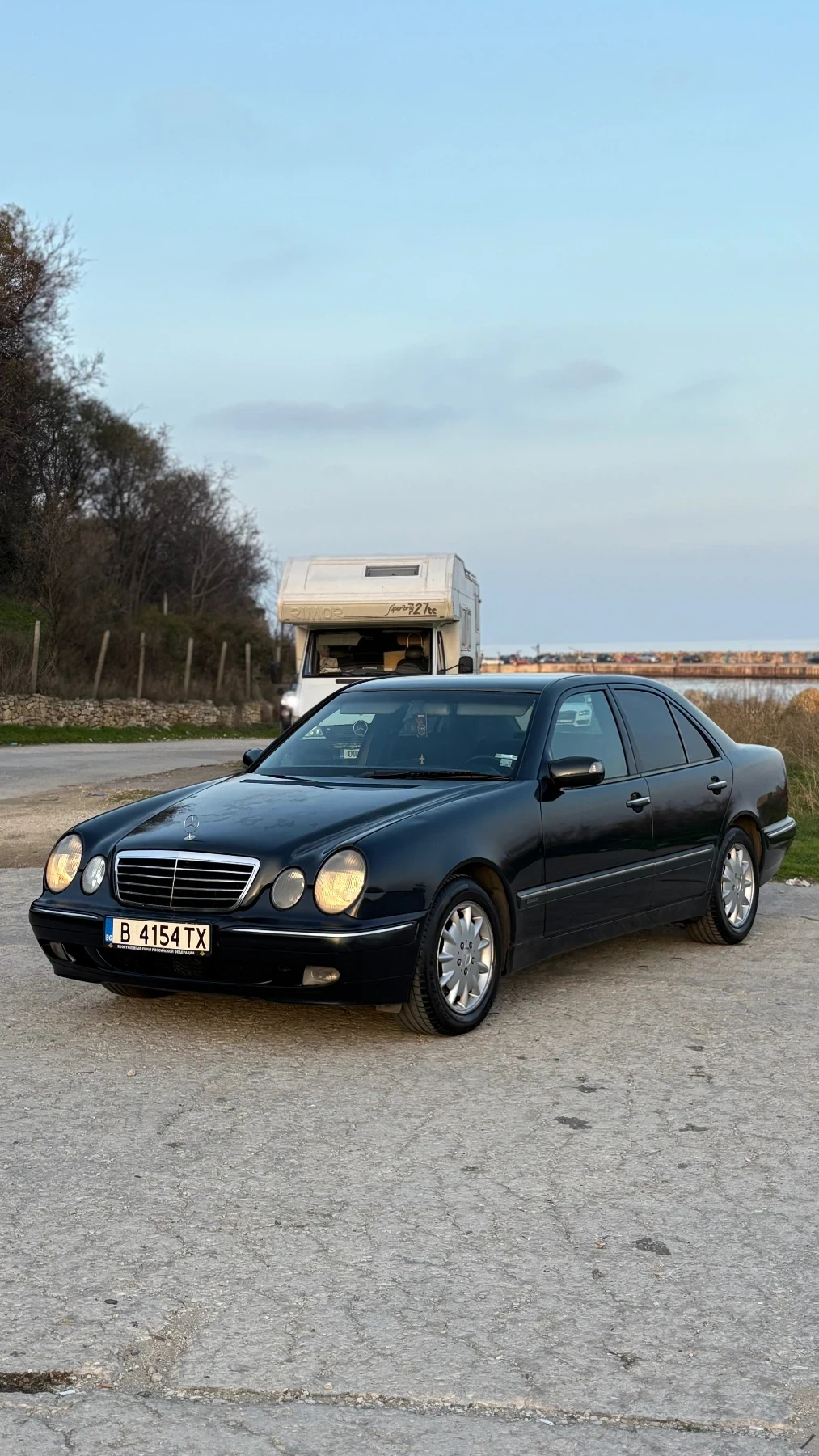 Mercedes-Benz E 270 2.7 CDI - изображение 3