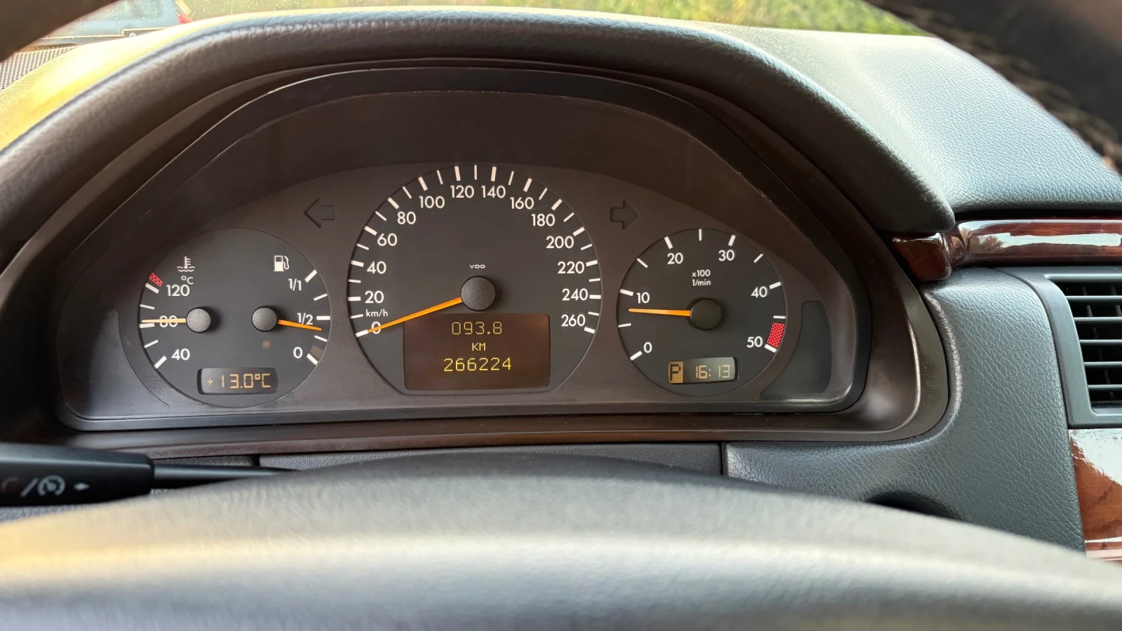 Mercedes-Benz E 270 2.7 CDI | Mobile.bg   11