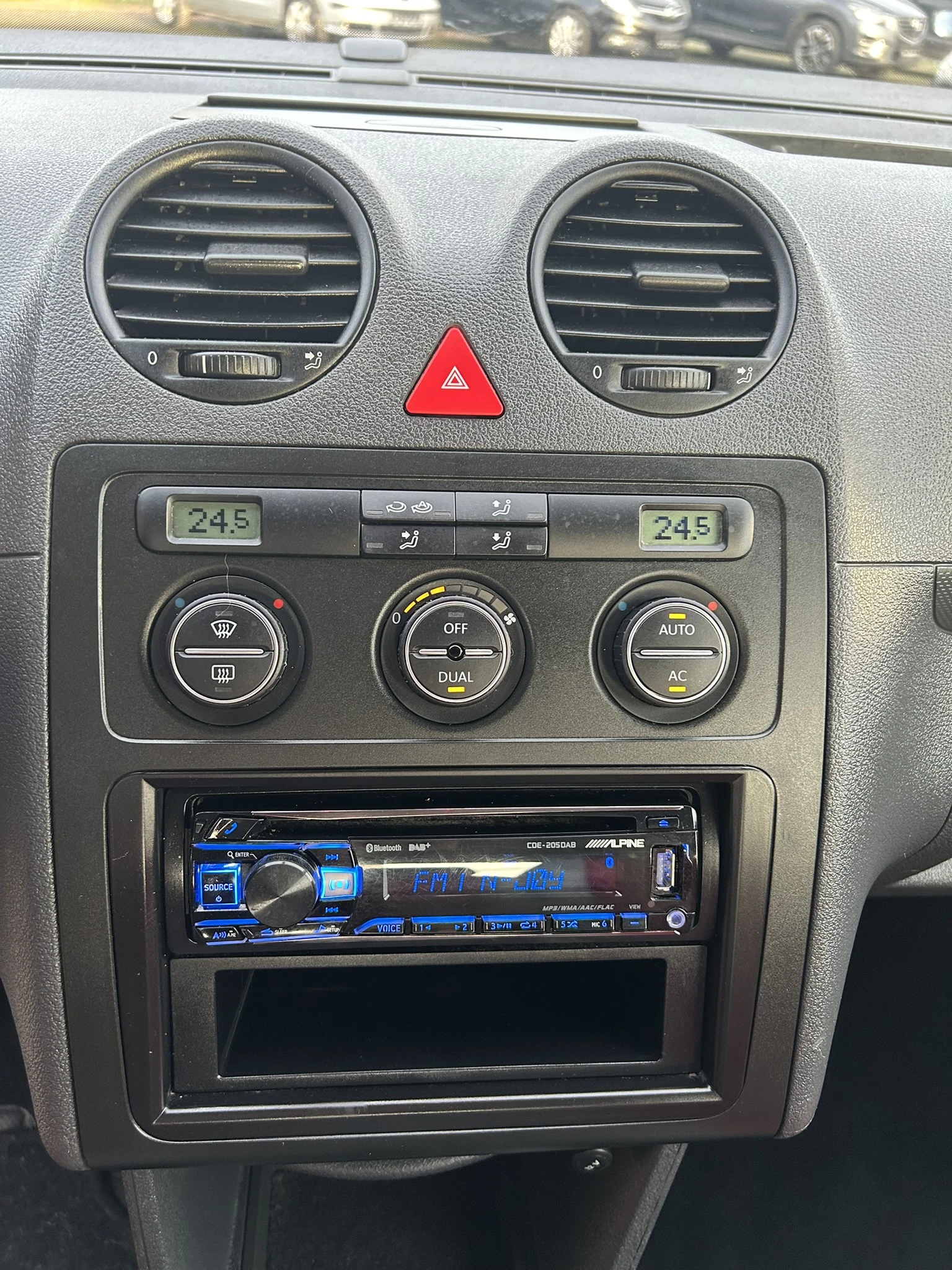 VW Caddy 2.0* LIFE* CNG* KLIMA | Mobile.bg   16