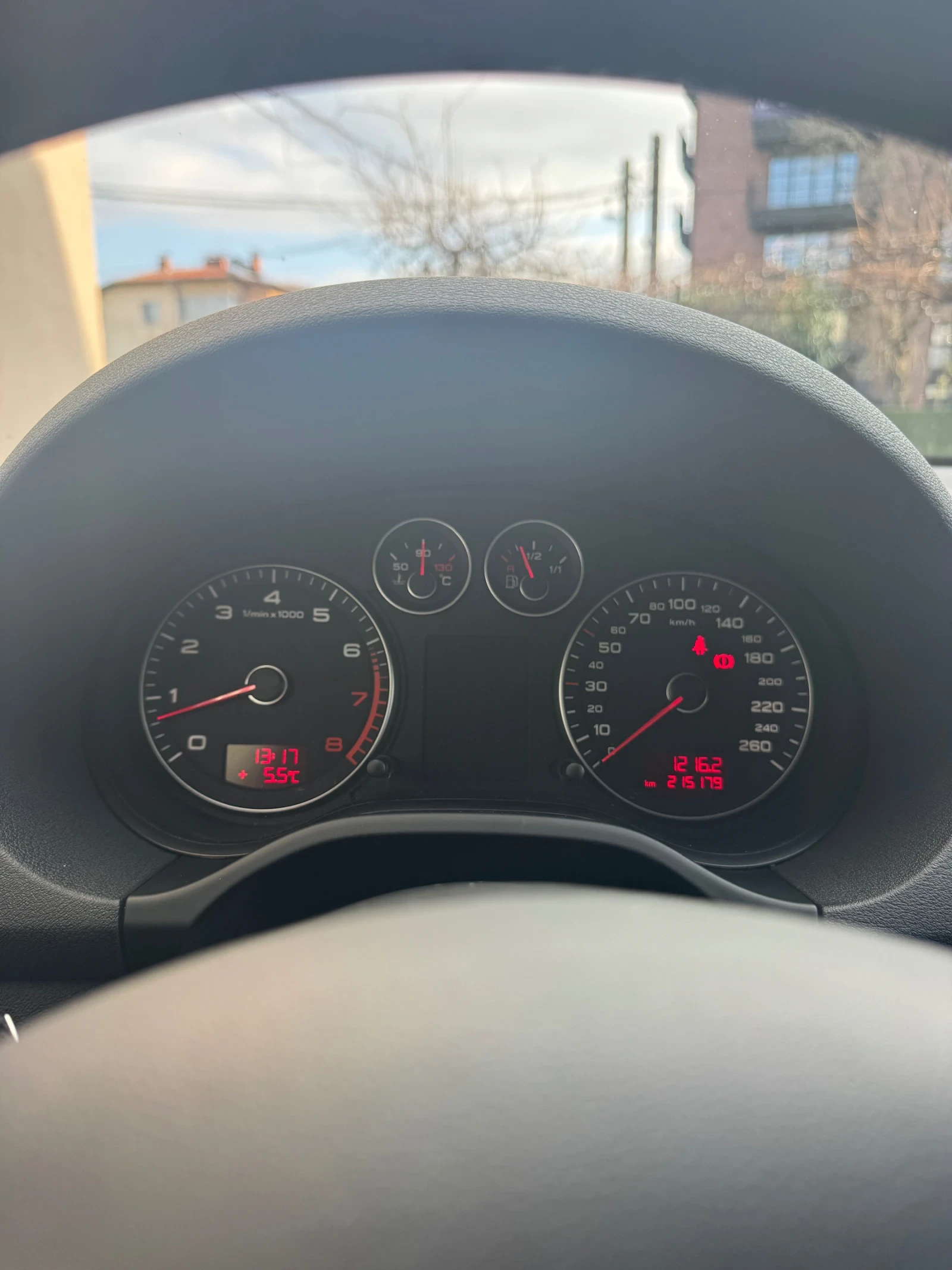 Audi A3 1.6 MPI - изображение 6