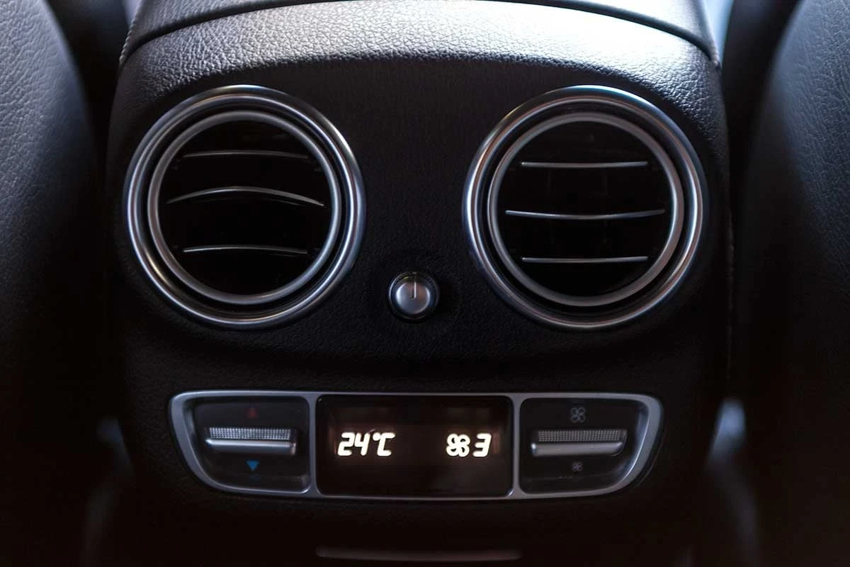 Mercedes-Benz E 300 4x4 306hp plug-in hybrid Multibeam  | Mobile.bg � ����������� 15