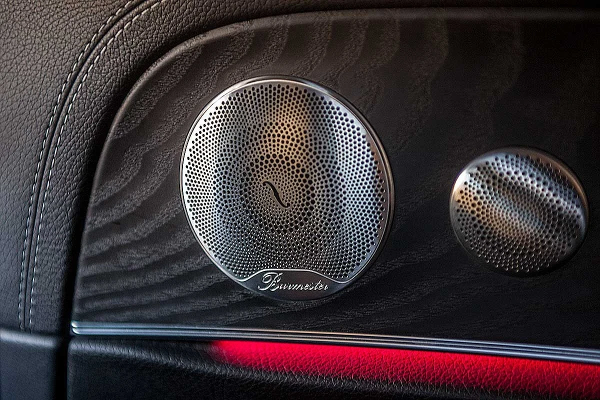 Mercedes-Benz E 300 4x4 306hp plug-in hybrid Multibeam  | Mobile.bg � ����������� 14