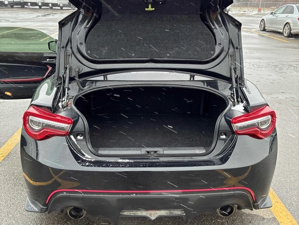 Subaru BRZ * tS * CARFAX * ��� ������������ ������ | Mobile.bg � ����������� 12