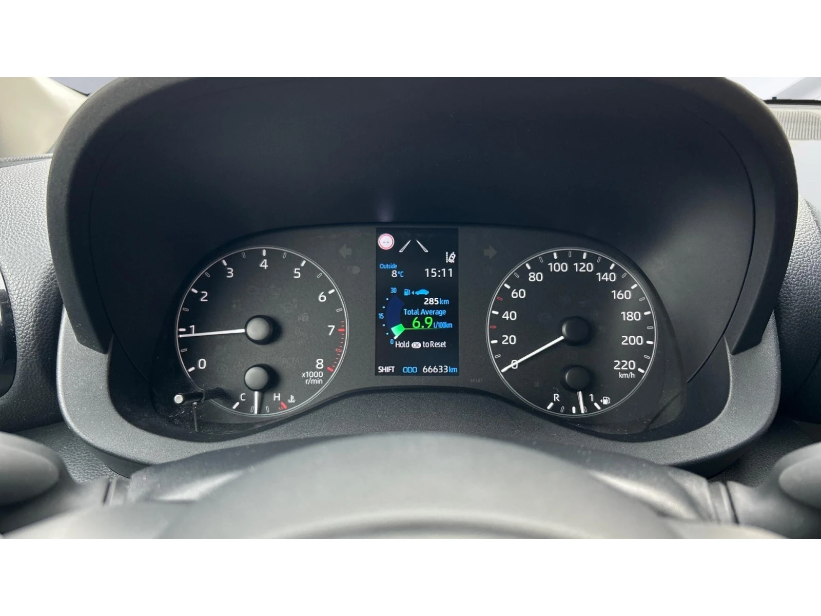 Toyota Yaris 1.5i M/T, ������� ������ �� 176   | Mobile.bg � ����������� 15
