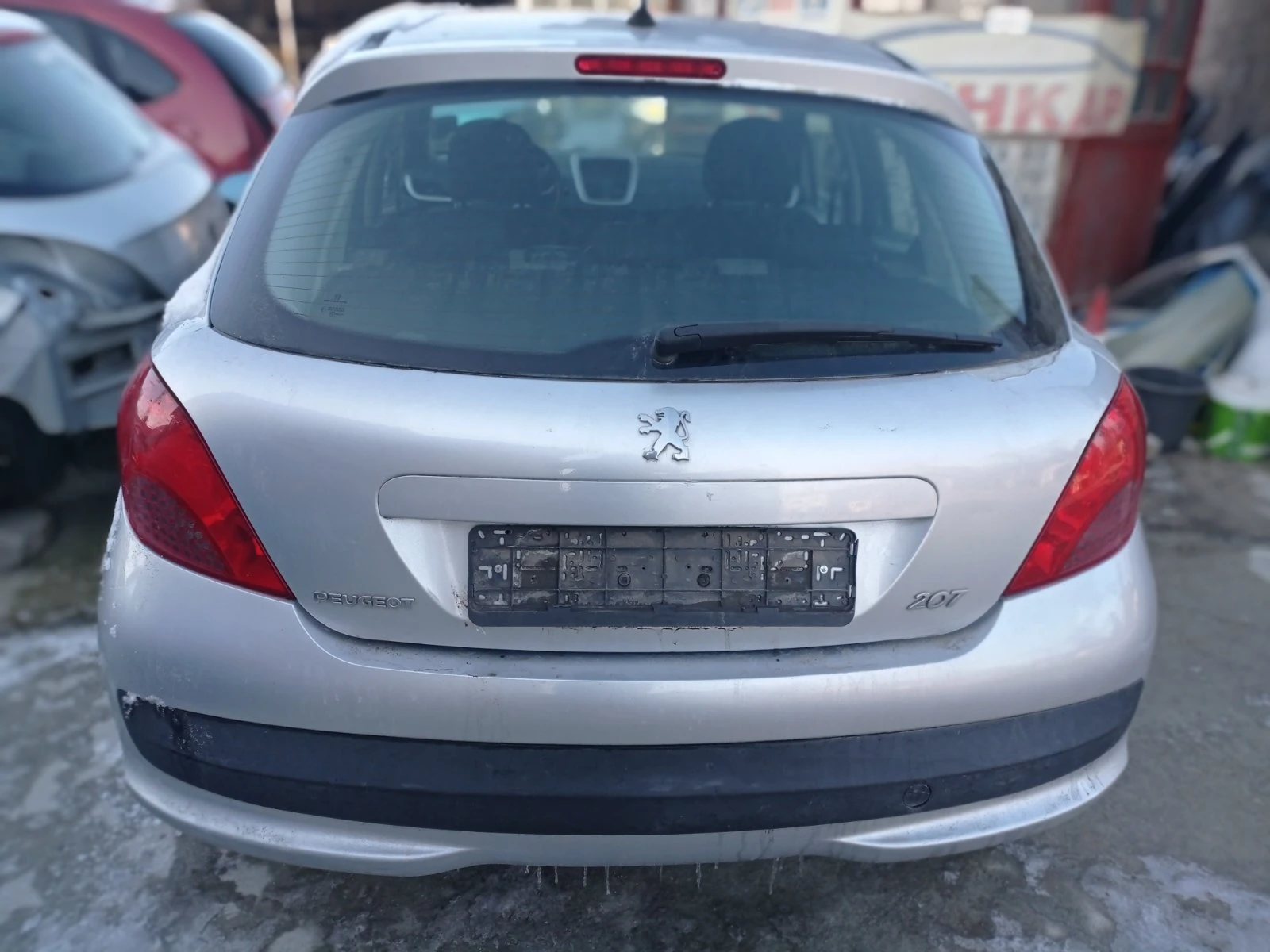 Peugeot 207 1.4i - изображение 3