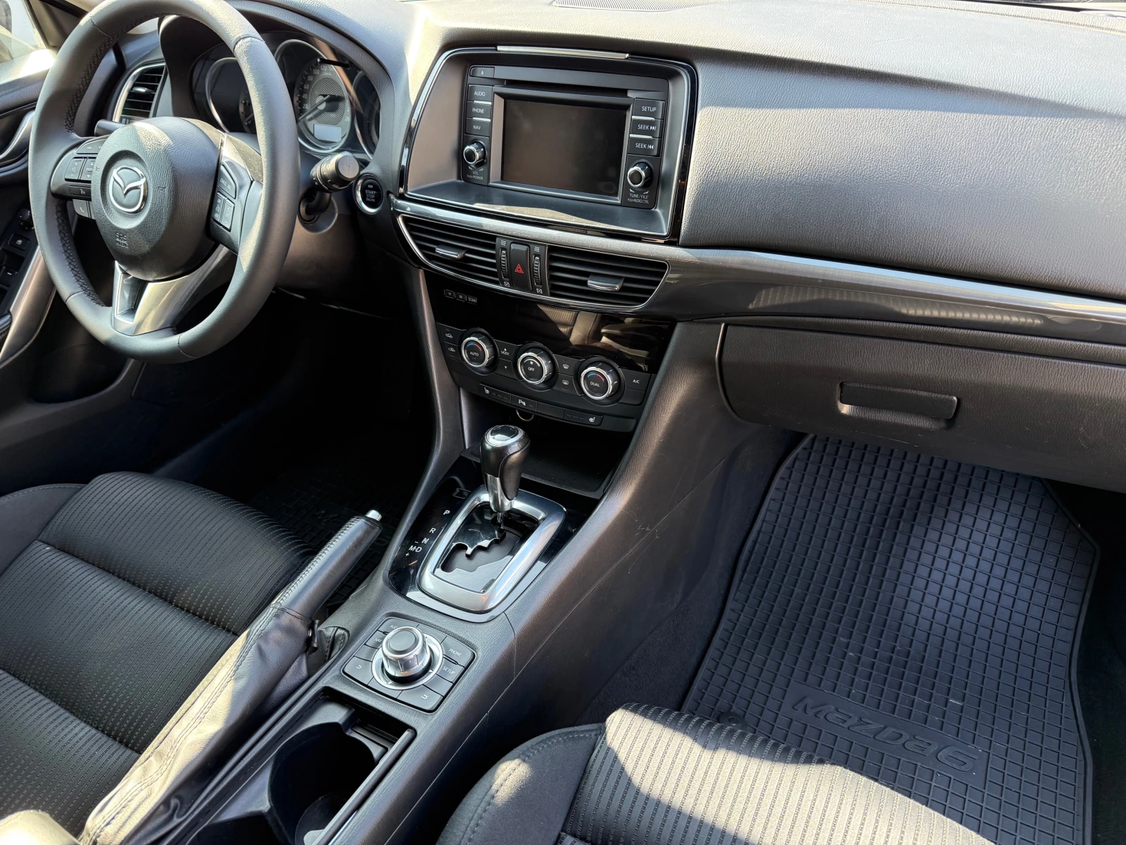 Mazda 6 2.2d SKYACTIV, снимка 10 - Автомобили и джипове - 53719561