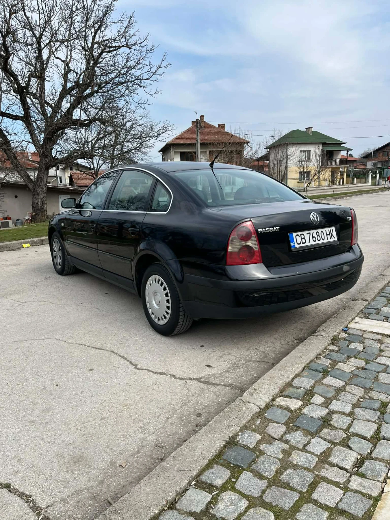 VW Passat 1.9 131 кс 2004 г, снимка 3 - Автомобили и джипове - 53723970
