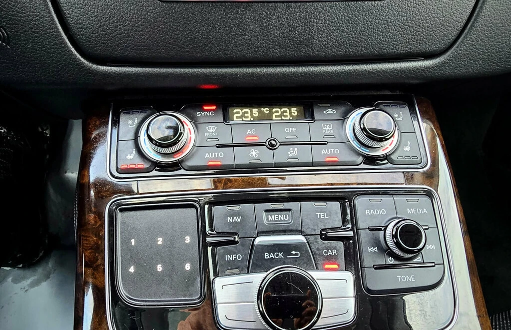 Audi A8 LONG* Quattro* Premium* 4.2 FSI* TIPTRONIC, снимка 11 - Автомобили и джипове - 53750014