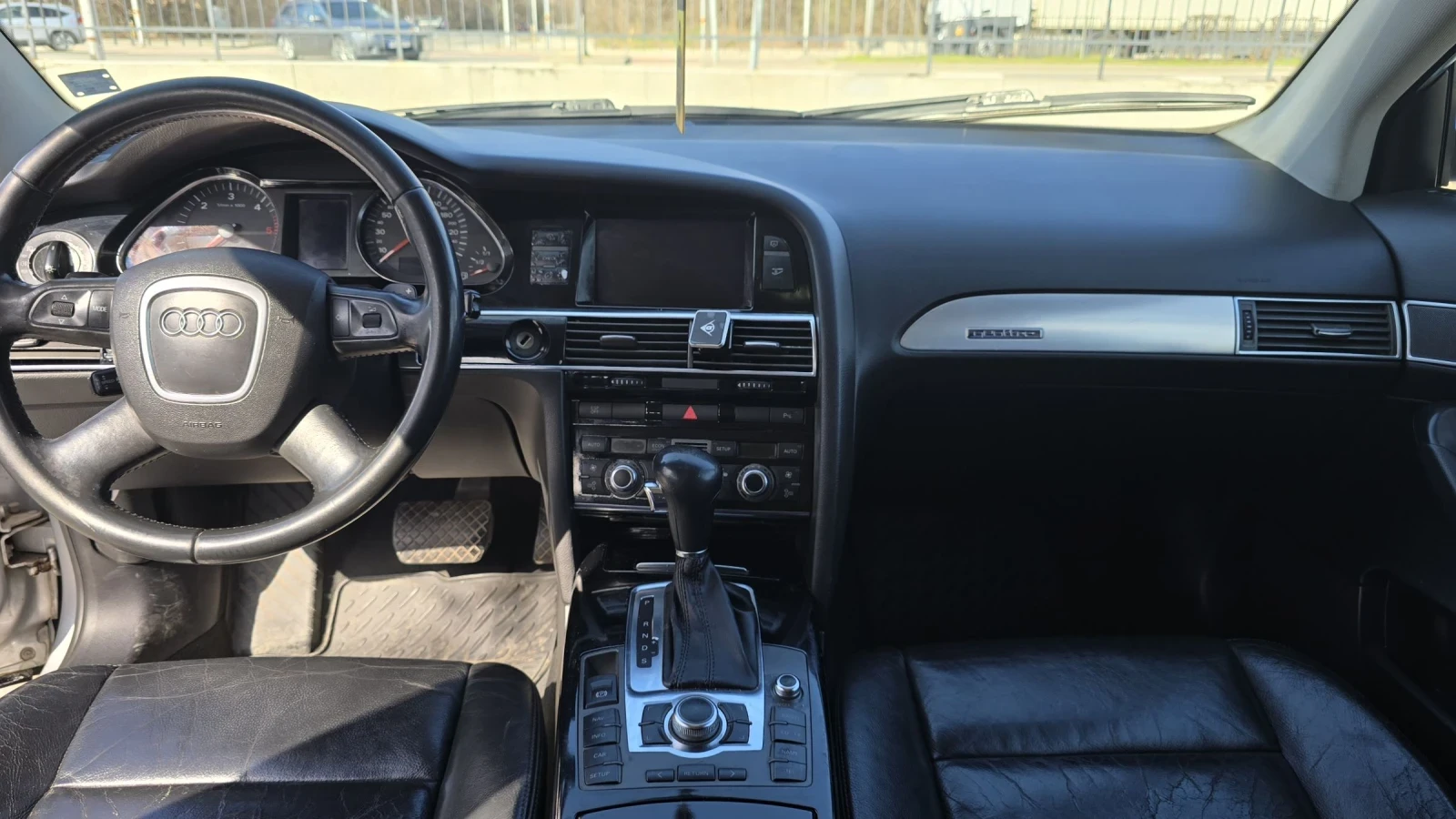 Audi A6, снимка 5 - Автомобили и джипове - 53771972