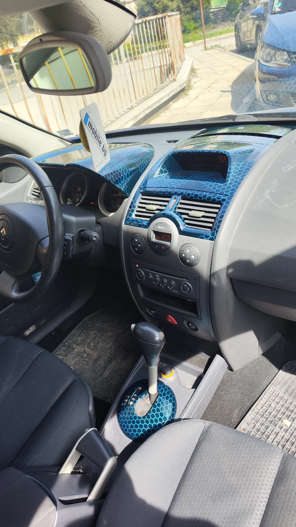 Renault Megane 1, 6 бензин Автоматик 4врати 82000км! Германия , снимка 16 - Автомобили и джипове - 53840732
