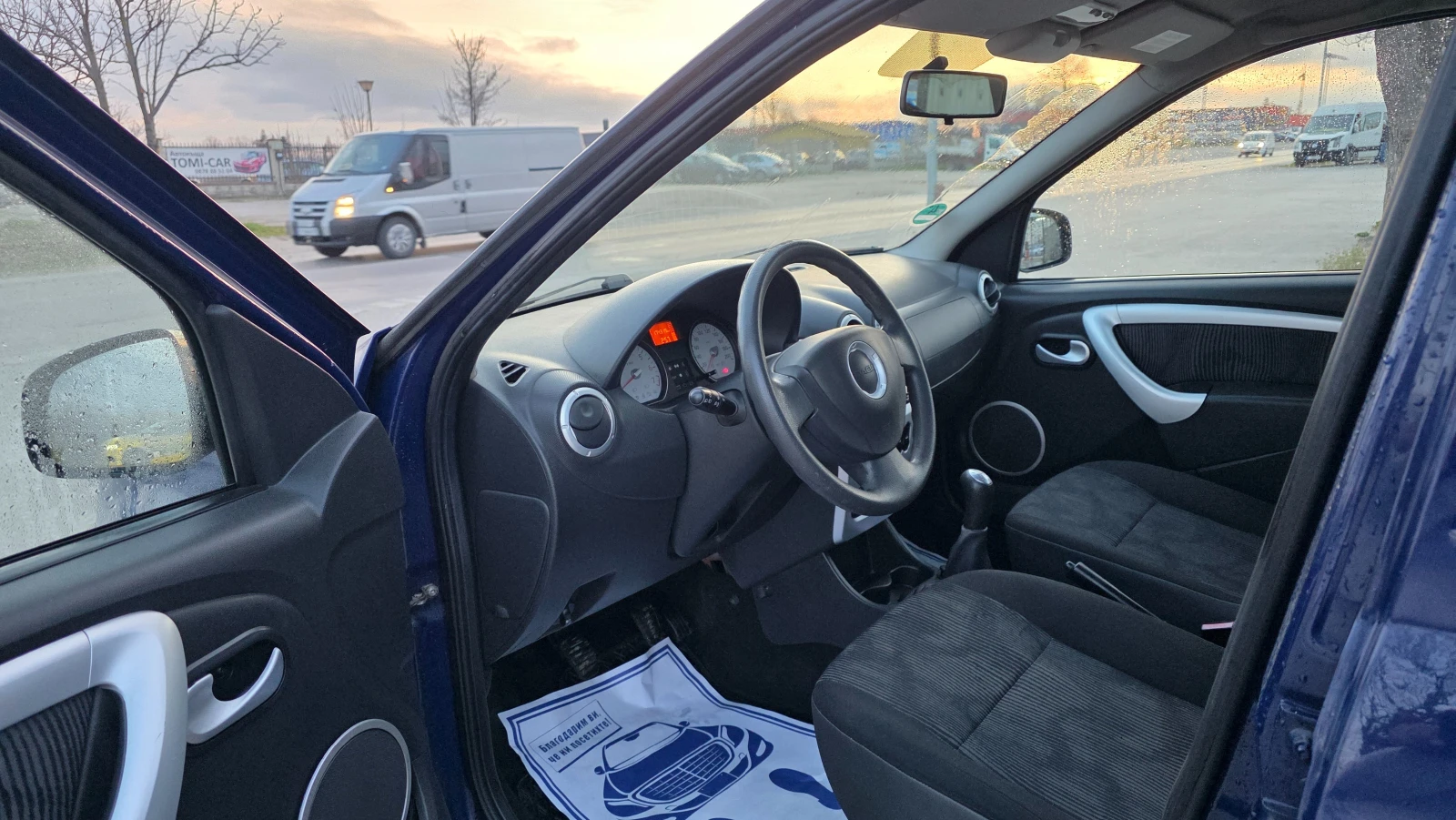 Dacia Logan 1.6i/87hp/УНИКАТ/FACE LIFT, снимка 7 - Автомобили и джипове - 54046526