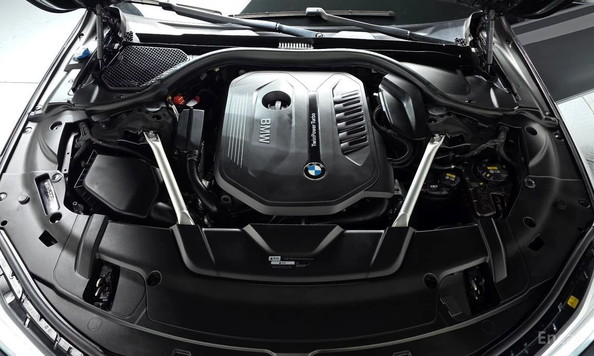 BMW 740, снимка 6 - Автомобили и джипове - 54046895