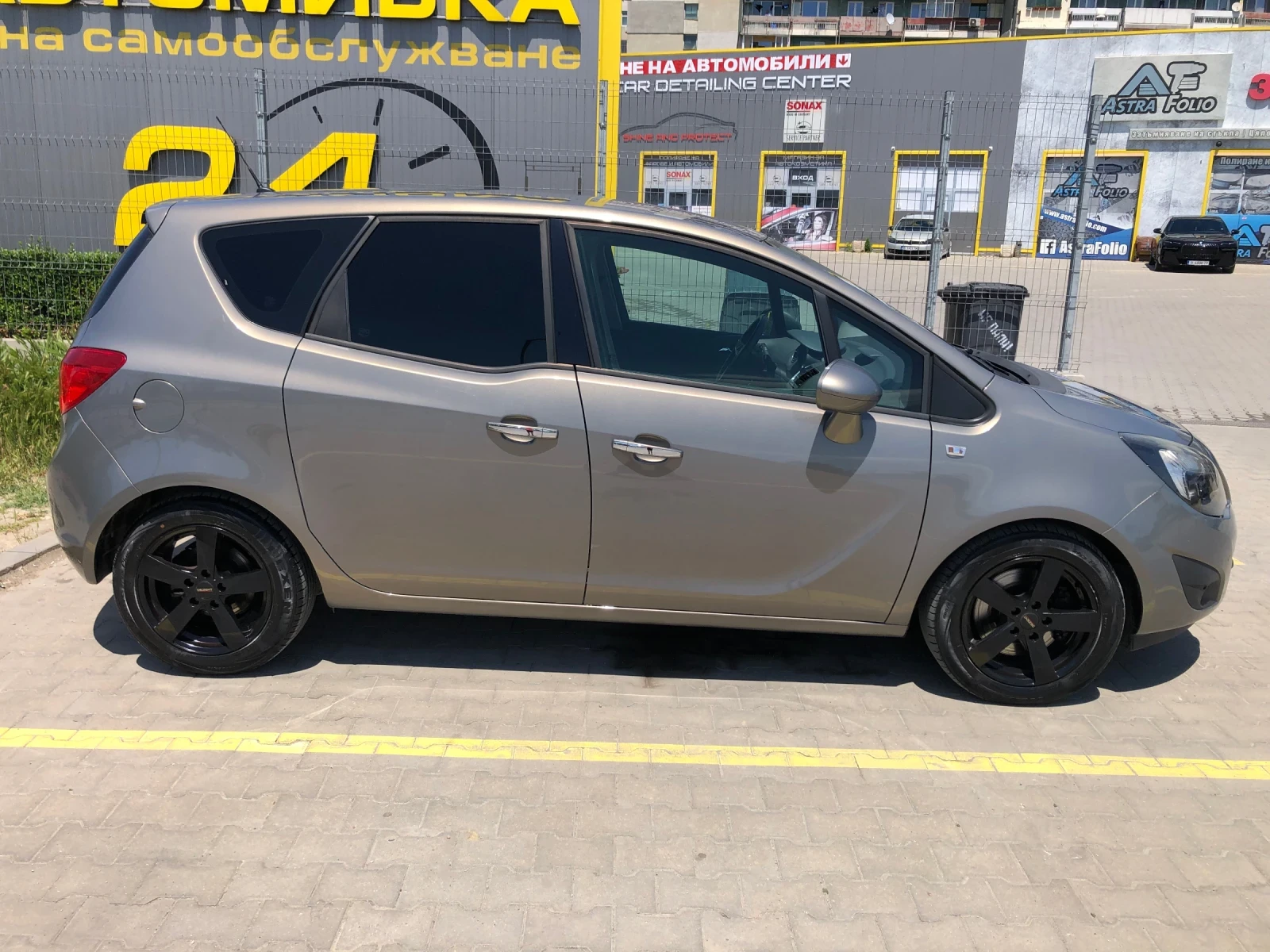 Opel Meriva 1, 7 cdti, снимка 7 - Автомобили и джипове - 54719487